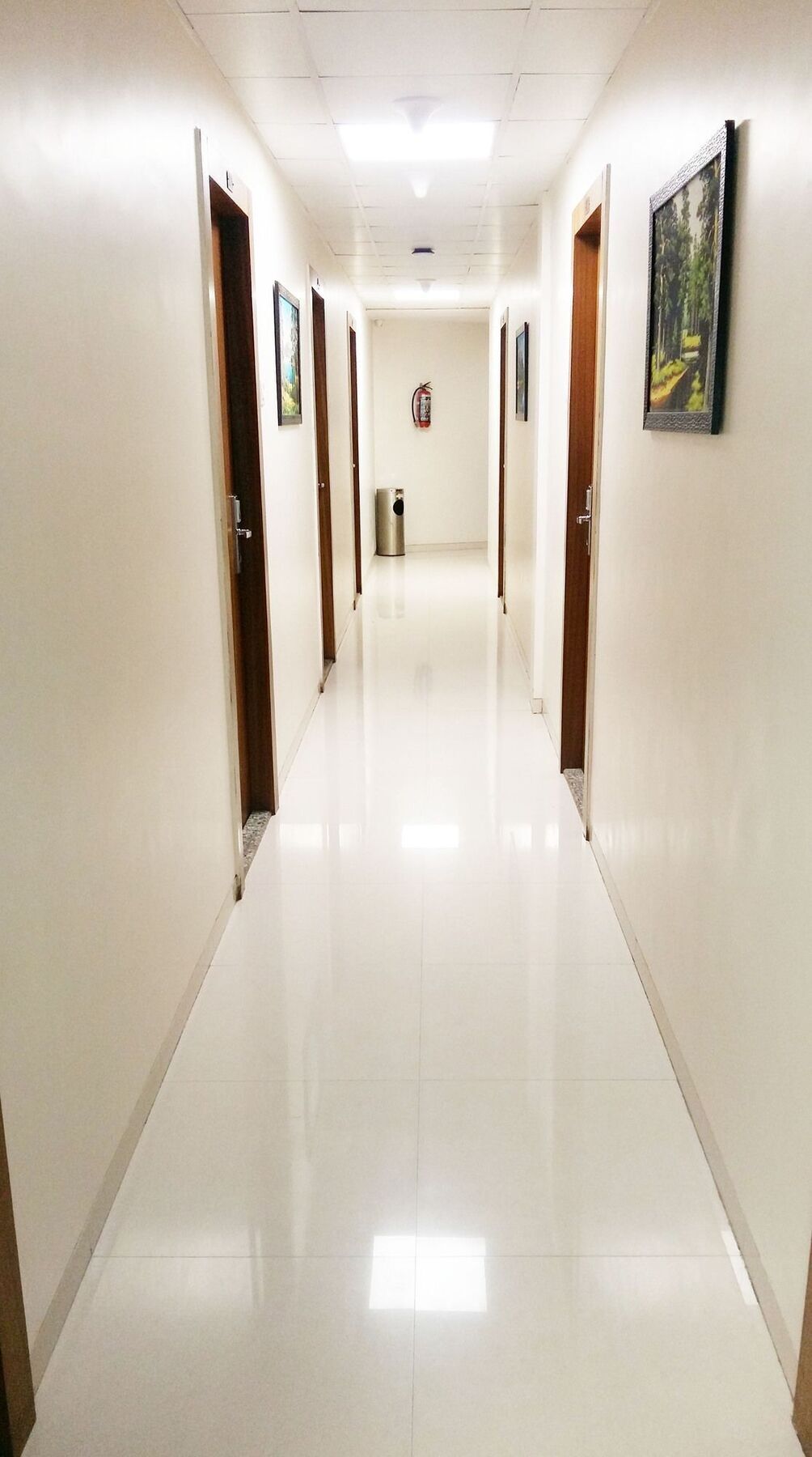 Hotel Address Inn Мумбаи Экстерьер фото